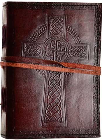 (image for) 5" x 7" Celtic Cross leather w/ Latch