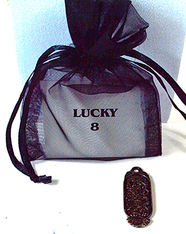 (image for) Lucky 8 amulet - Click Image to Close